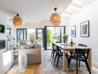 Superb 4 bed in prime location!