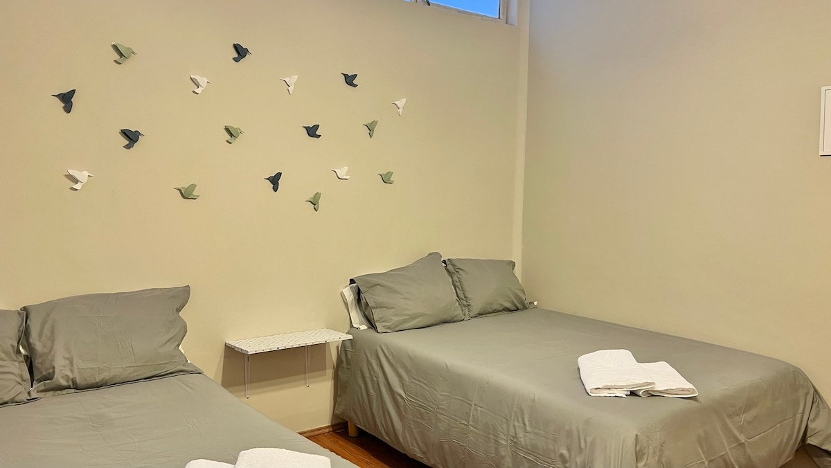 Hermosa casa cerca del Ángel y la Embajada gallery image 5