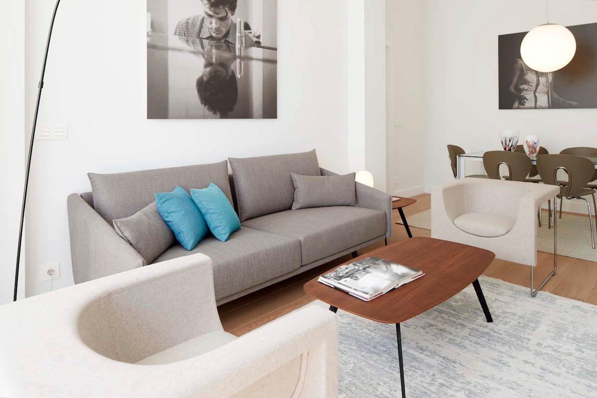 Moon River by FeelFree Rentals gallery image 4