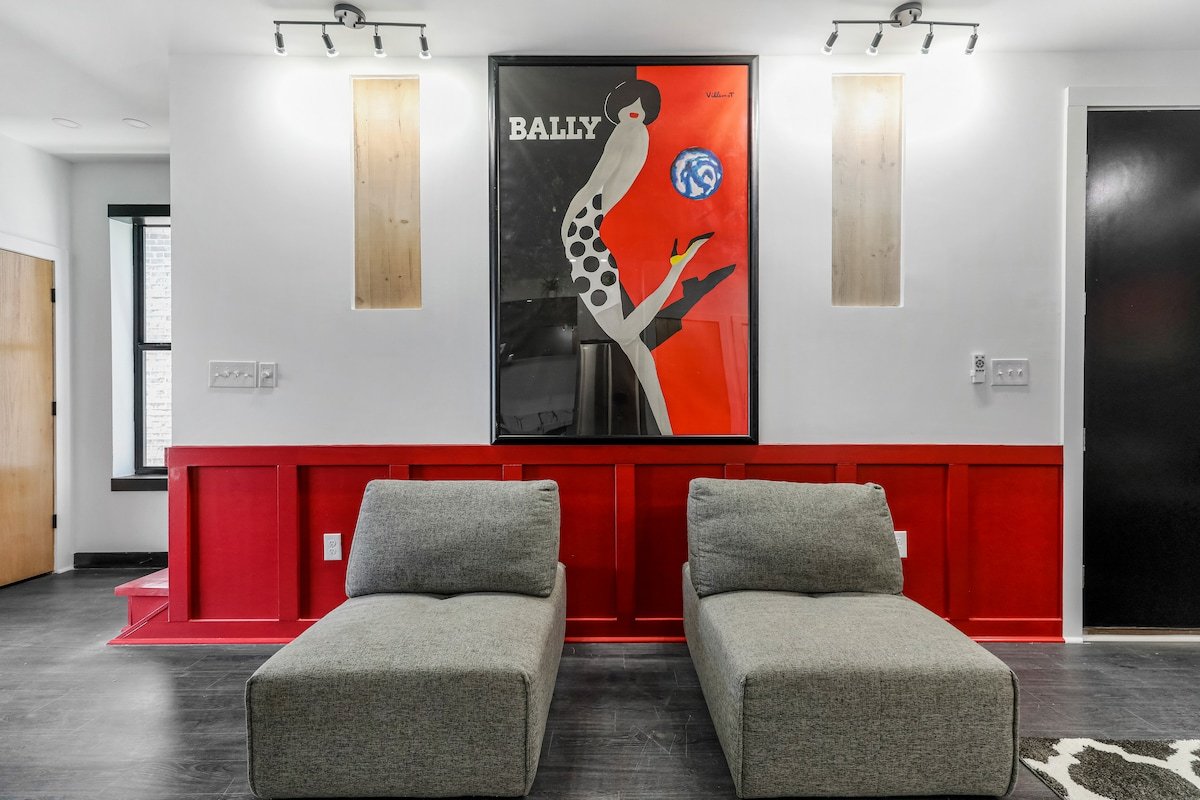 Luxury Villa w Rooftop gallery image 3