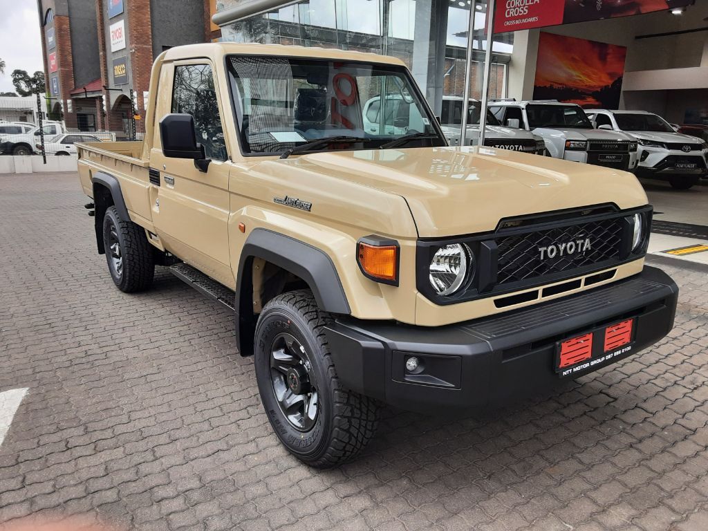 TOYOTA LAND CRUISER PICK UP for Sale in South Africa