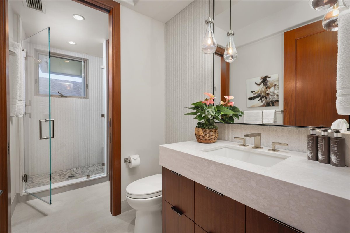 Kaulu Villa 111A – Just Updated! | Onsite Staff & gallery image 3