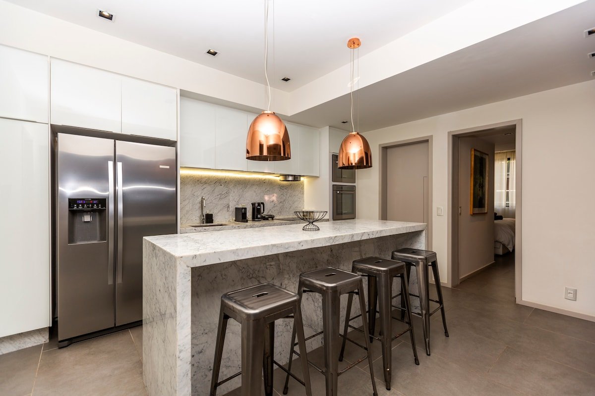 Modern 2-bedroom apartment in Ipanema 059 gallery image 5