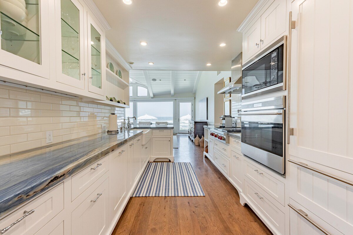 La Jolla Shores Beachfront Luxury Villa gallery image 4