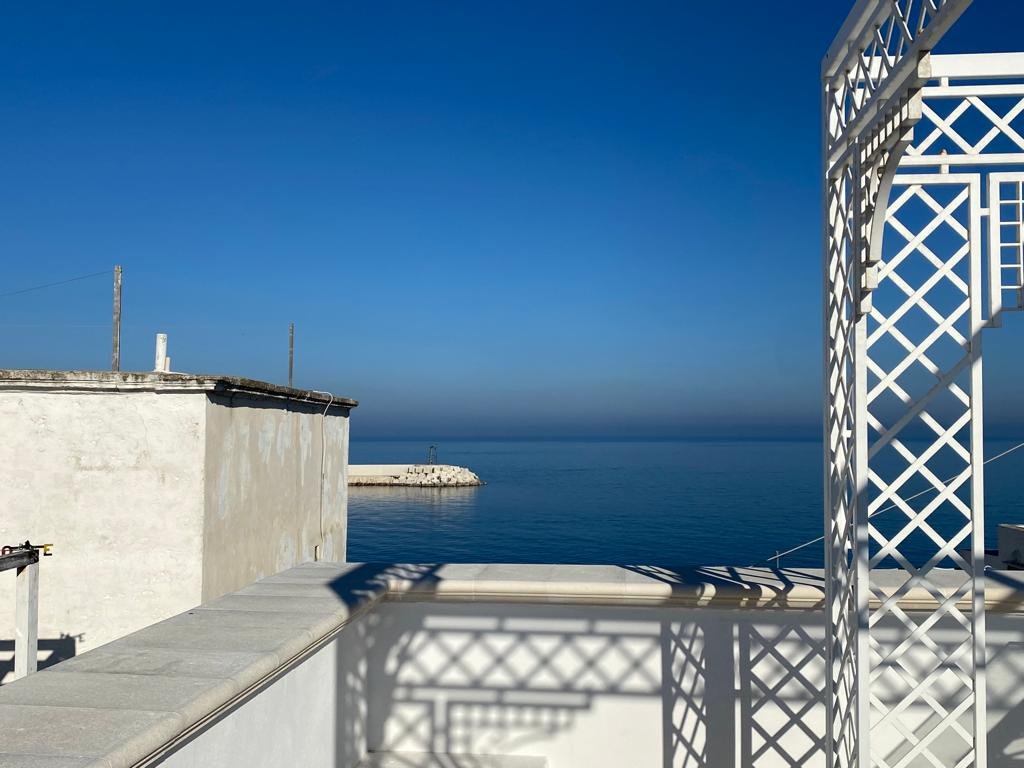 Palazzo Esmeralda beautiful 3 bedroom flat gallery image 5