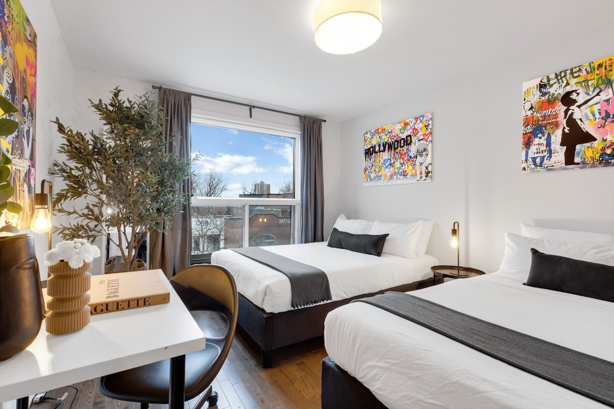 LiV MTL Avenue-1277 Spacious 3BR Near Downtown MTL gallery image 5