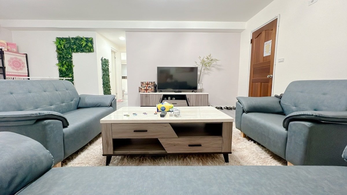 Minimalist Family Residence 南門市場/南機場夜市 gallery image 3