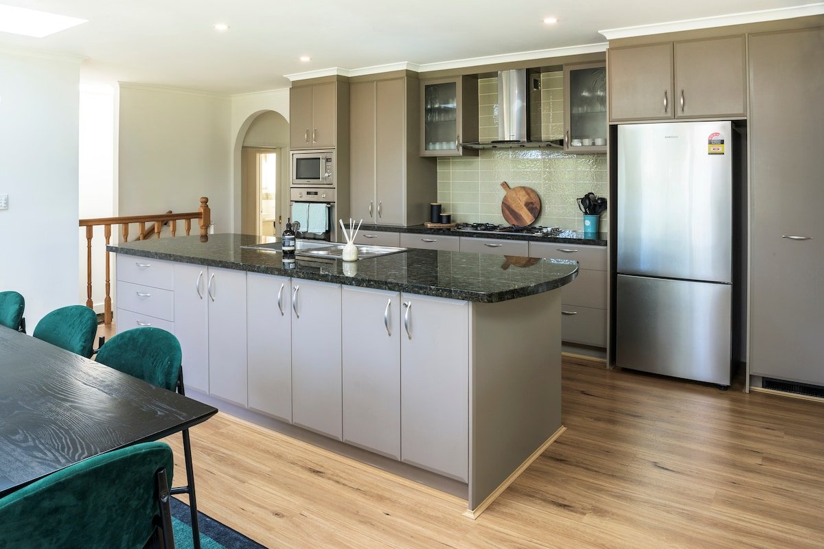 Elliott Lodge – for Family/Pets gallery image 4