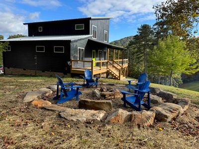 New home with privacy and views