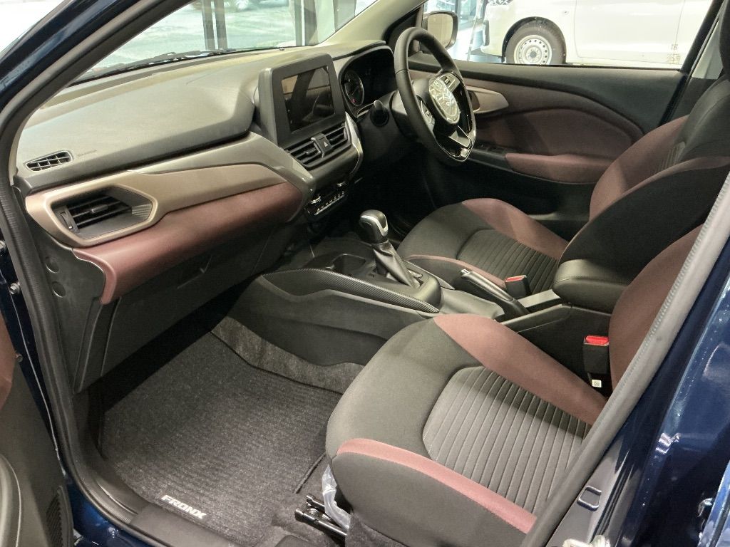 Used car gallery