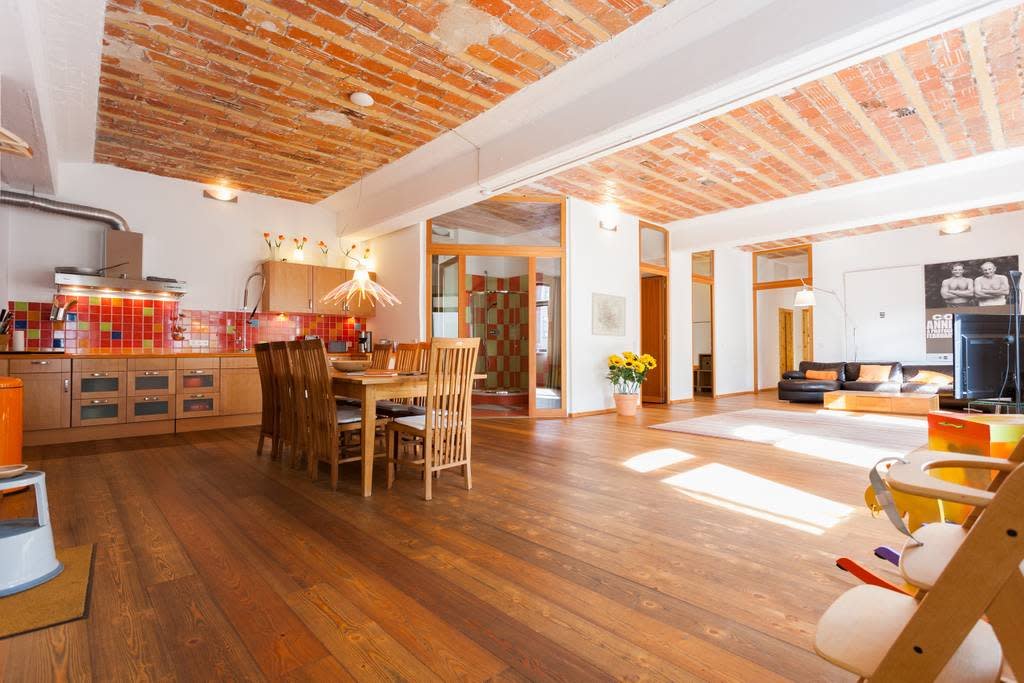 Horse Stable First Floor Loft gallery image 3