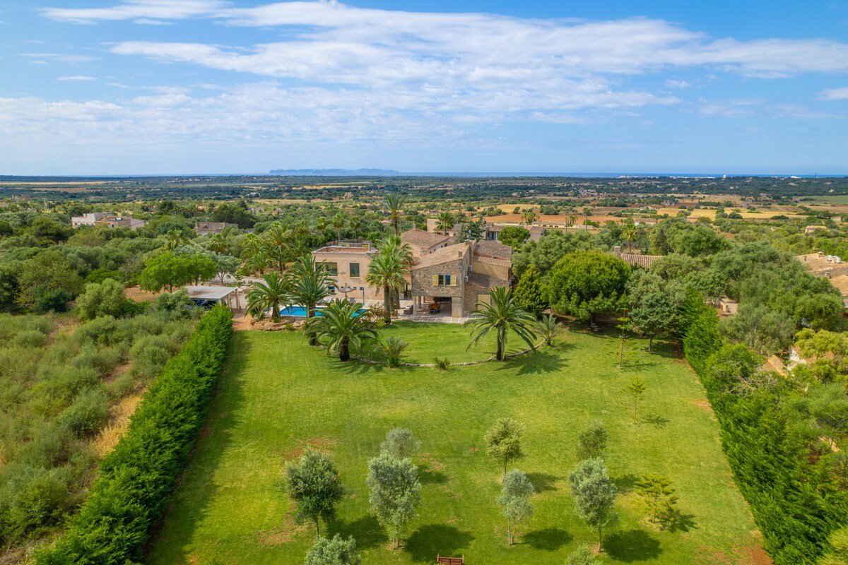 Casa de ensueño y un jardín vergel para 8 personas gallery image 4