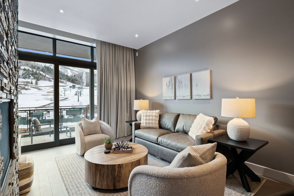 Magnificent Deer Valley Condo: 20 New Runs Open!