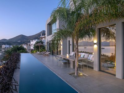 Unique design 3 bedroom villa next to the beach