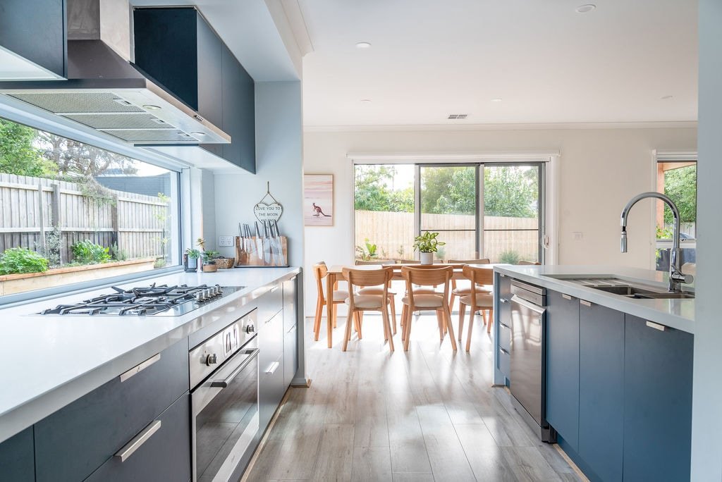 The Shady Tree with Hot Tub! gallery image 5