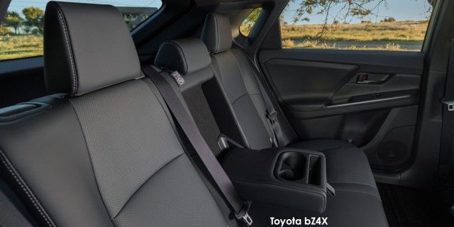 TOYOTA bZ4X TOURING - 6 