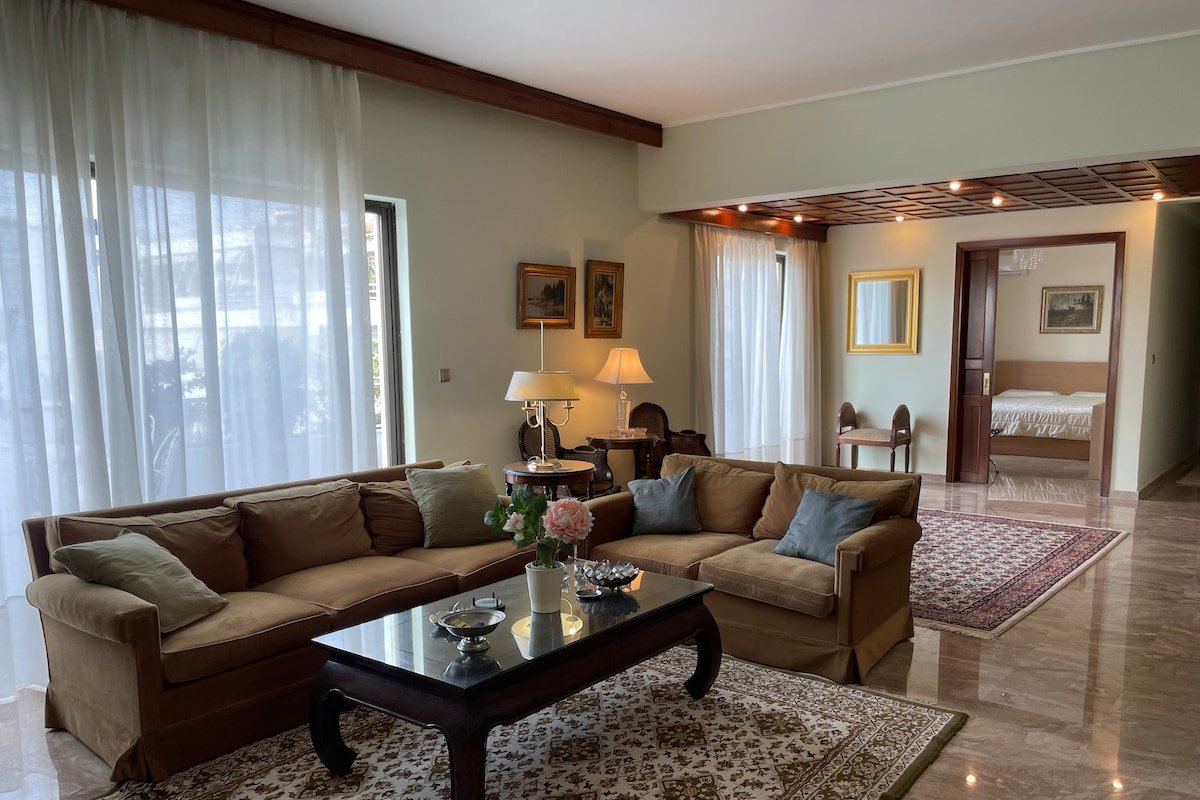 Athens Neos Kosmos Penthouse, city & sea view gallery image 3