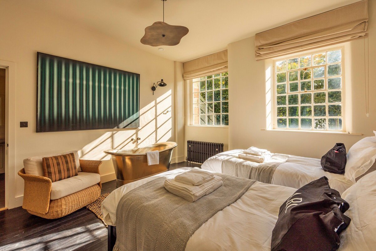 Finest Retreats | ARC Peaks gallery image 4