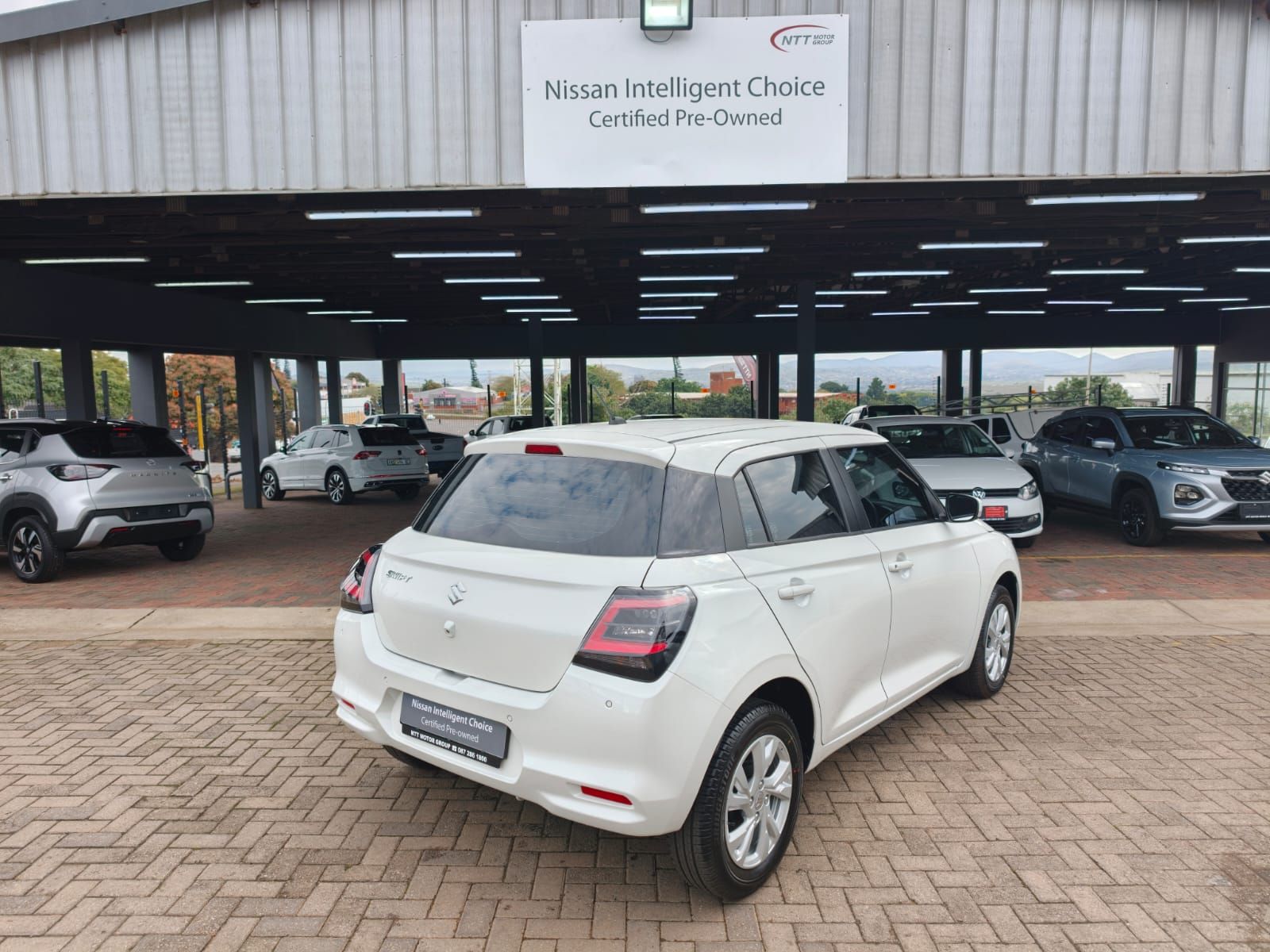 Used car gallery