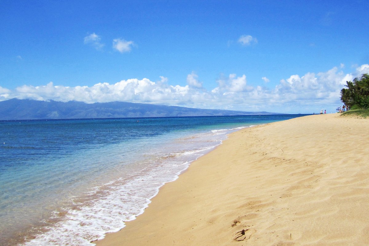 A 200, a 5 Star Best Golden Beach & Amazing Views