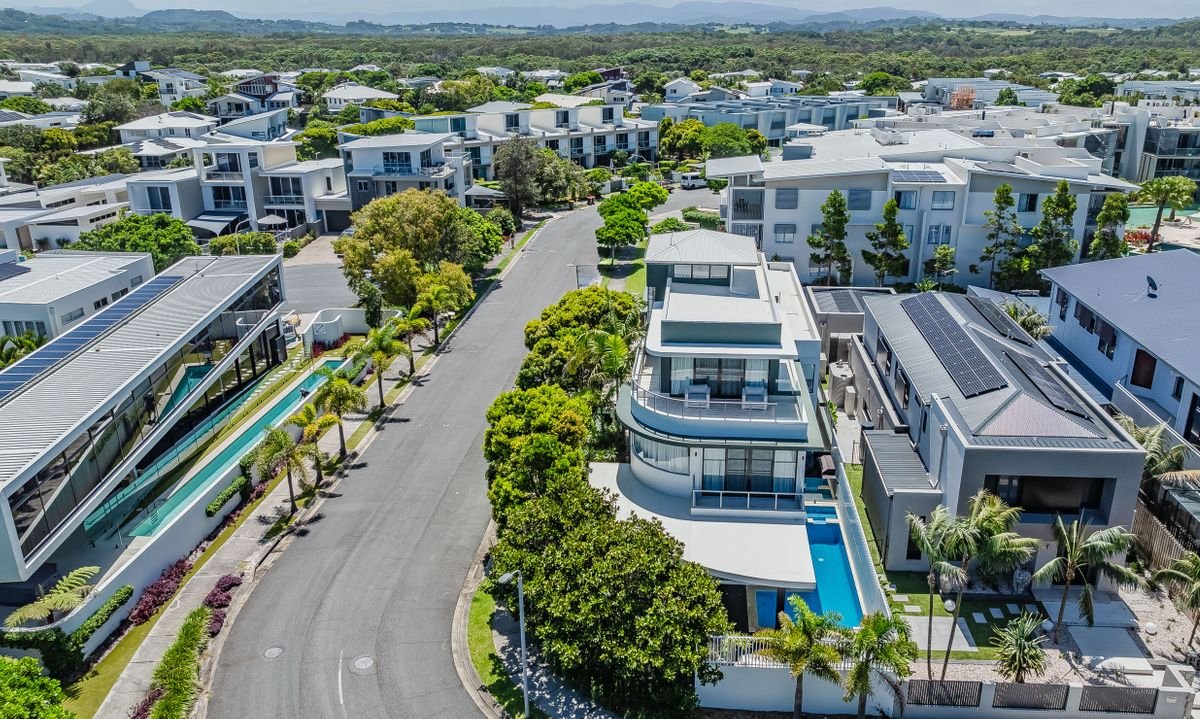 Sandcastles- Pool and Sauna