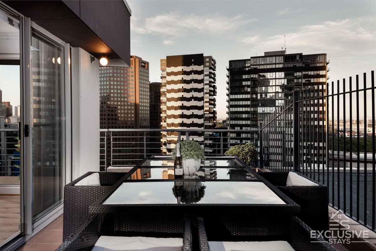 Exclusive Stays – Boulevard Penthouse II