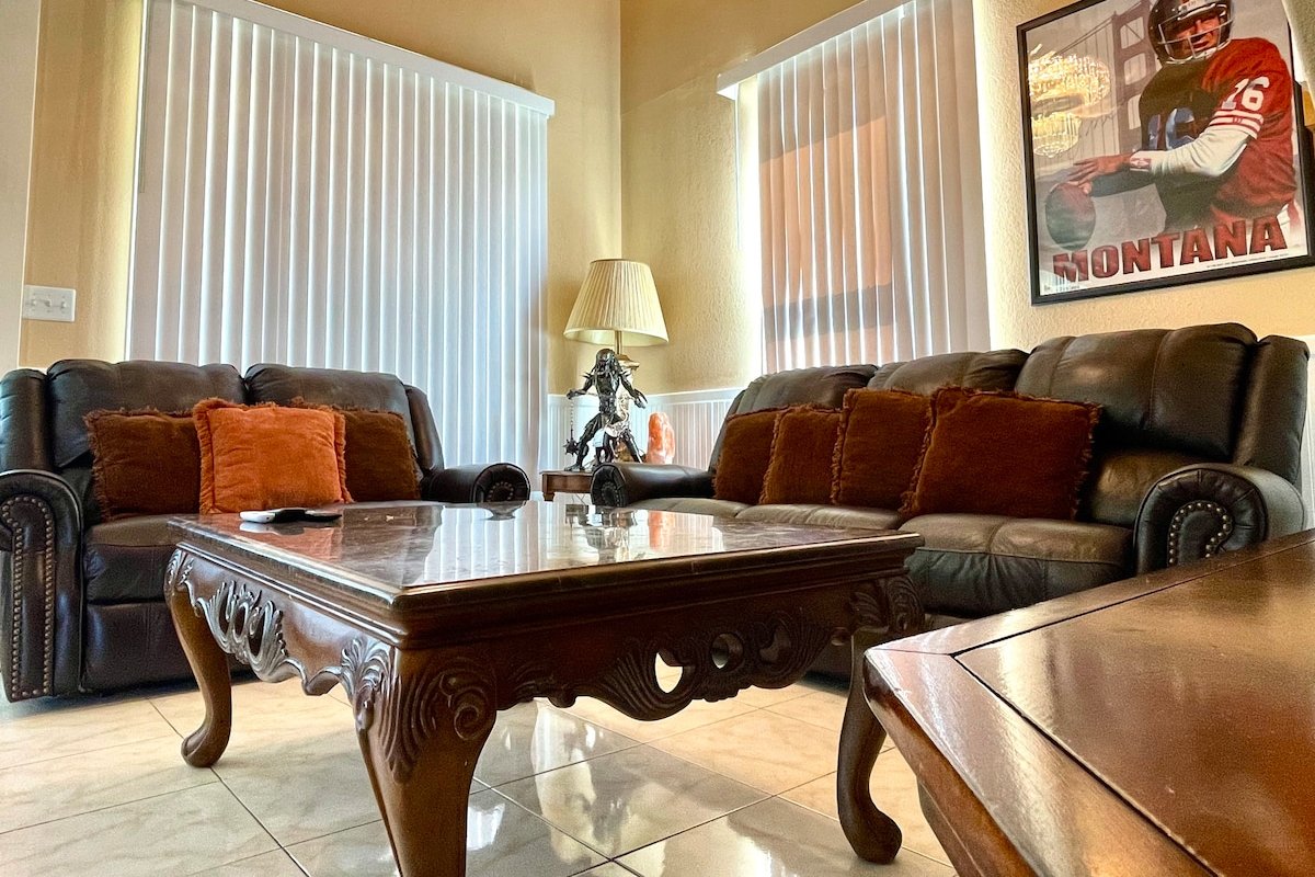 Santa Clara Central House gallery image 5