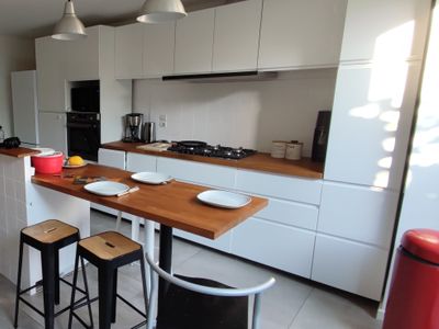 min 2 nuits/180 M2/gare/tram/Clim/Filet/fibre