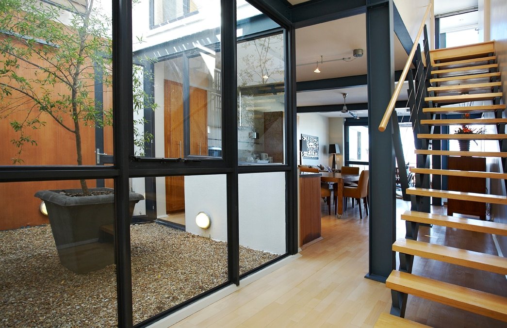 Pool with views No Loadshedding gallery image 5