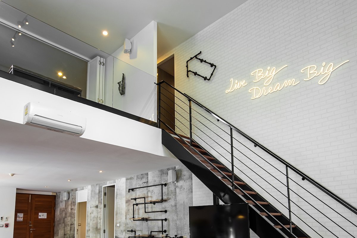 Benviar – Three Bedroom Duplex (275 sqm) @Chitlom gallery image 3