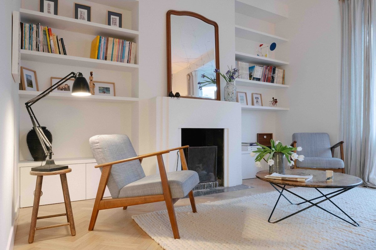 Spacious & charming flat in Chatelain disctrict gallery image 2