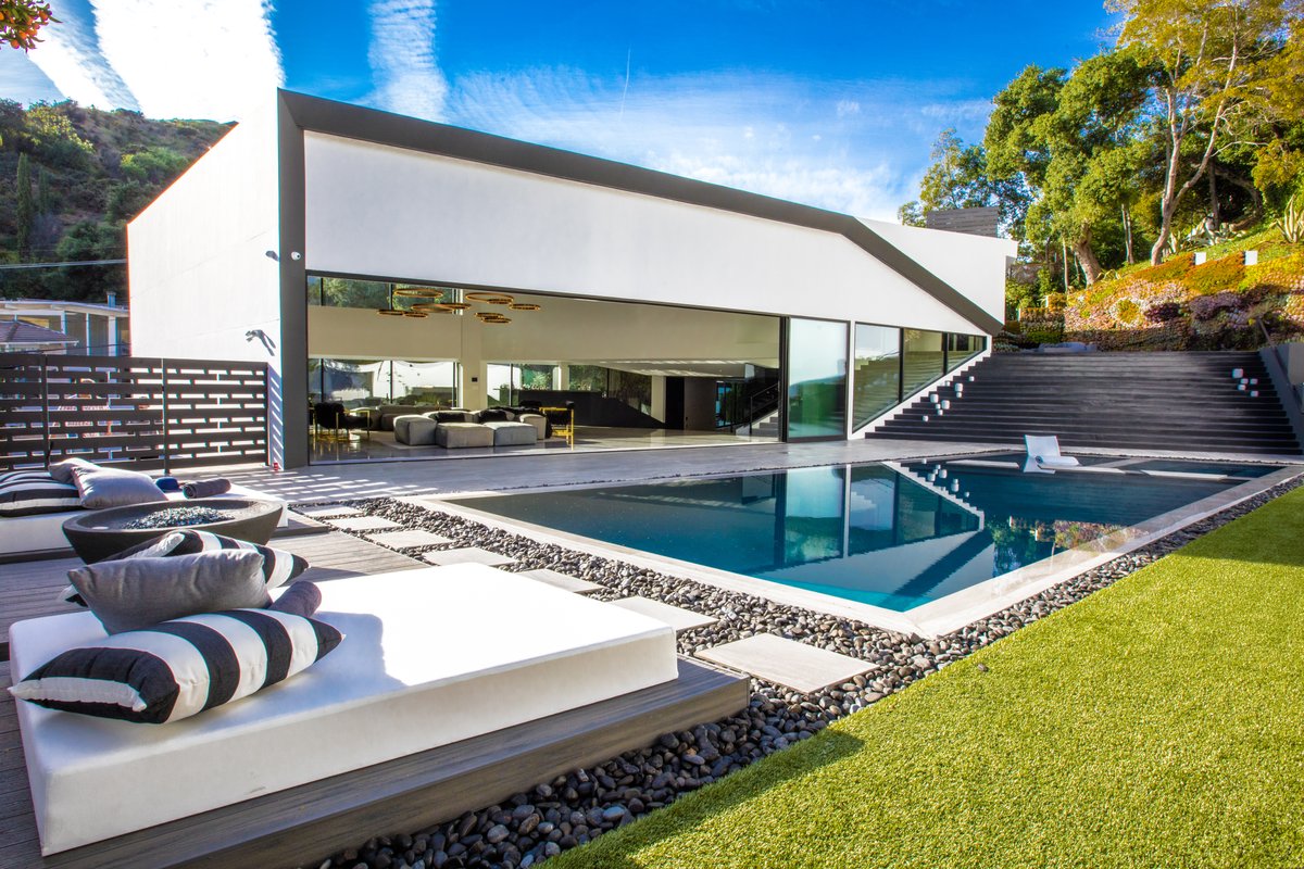 Beverly Hills Luxurious 4BR Villa w/ Pool & Views