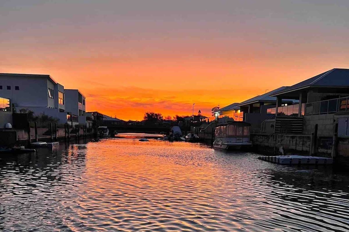 Bluemanna Bliss Canal Stay gallery image 5