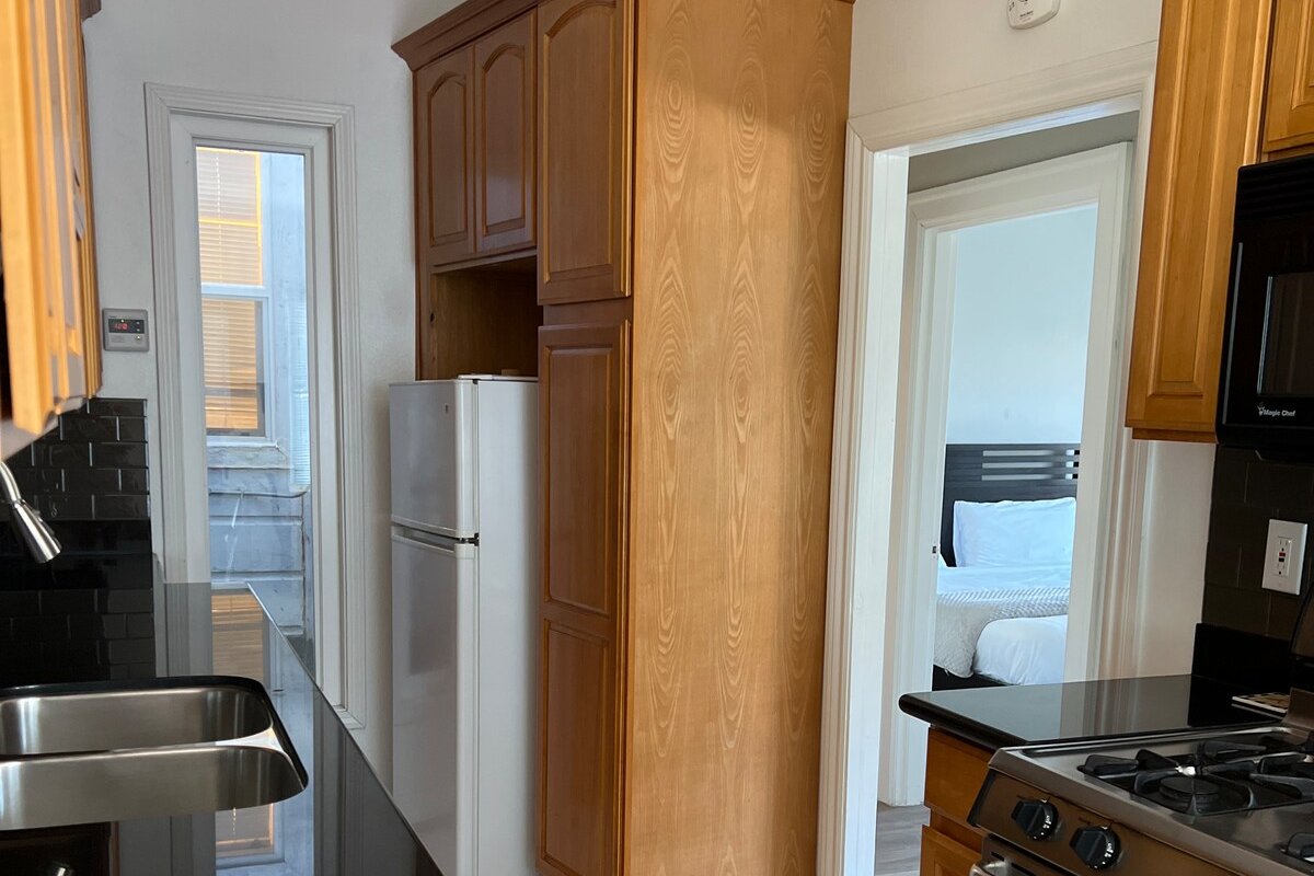 Entire Floor gallery image 4