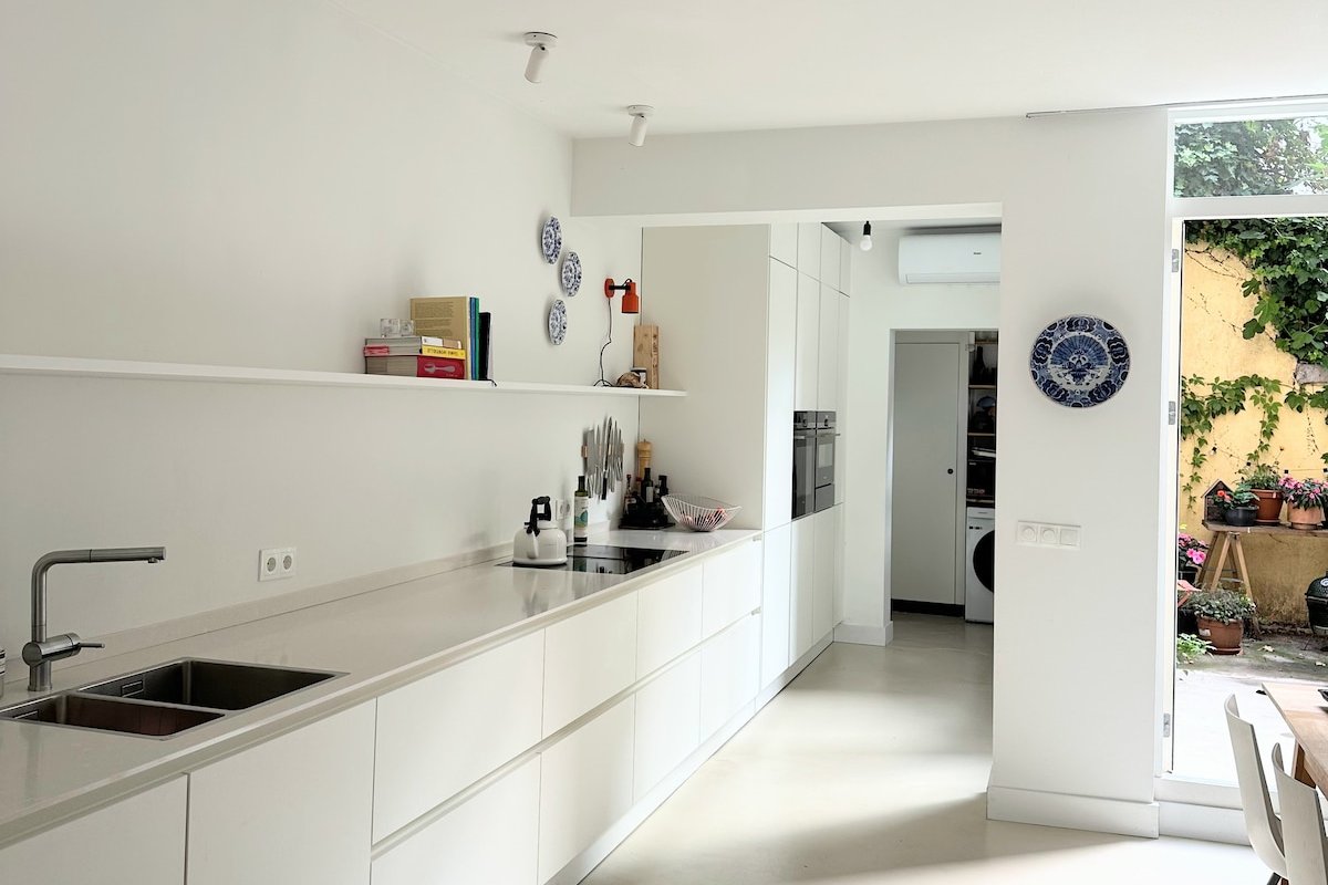 Family apartment next to Vondelpark gallery image 5