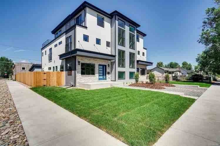 LUX Rooftop Hot Tub 3 Bed+4.5 Bath+Office gallery image 3