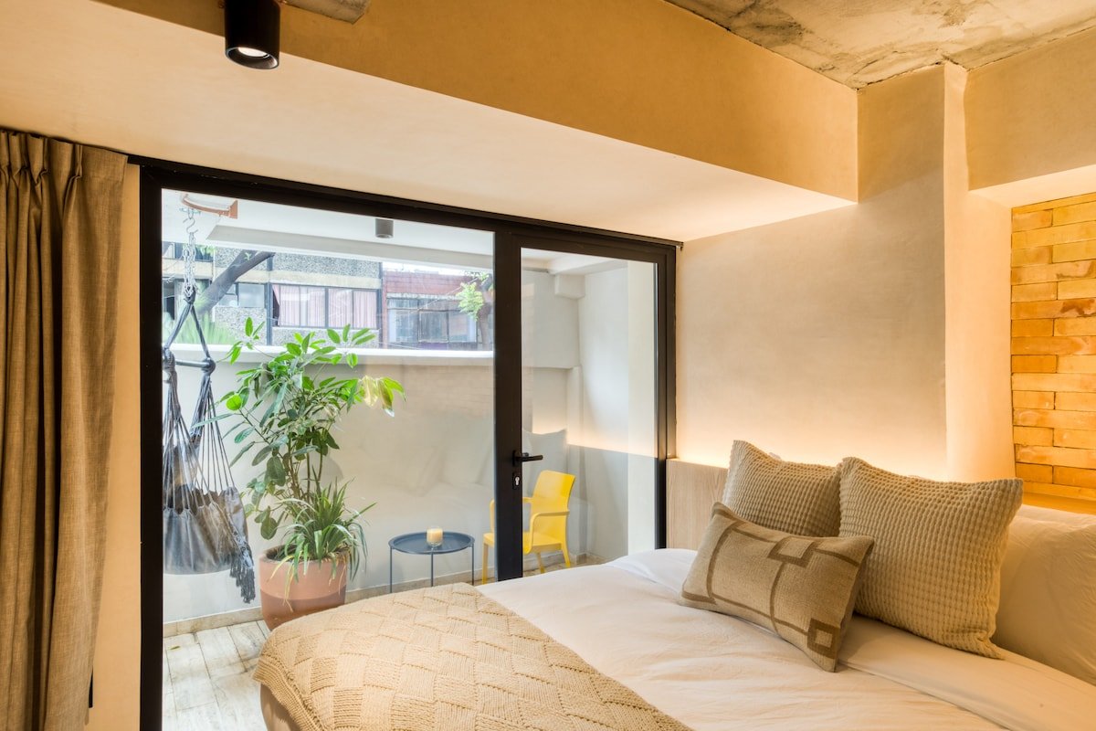 Caliza Roma | Exclusive Residence w/Private Garden gallery image 3