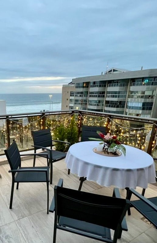 Moderna Cobertura Duplex com Vista Mar gallery image 3