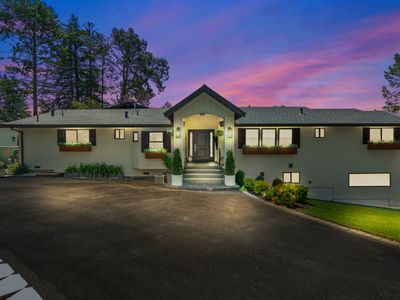 Oakland Hills Farmhouse Stunner + Game Room + A/C