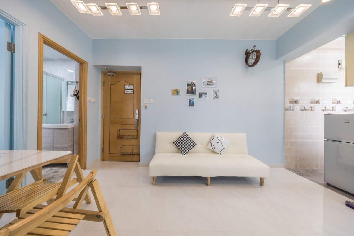 HK style relaxing home, 8pax, 2 mins to MTR gallery image 3