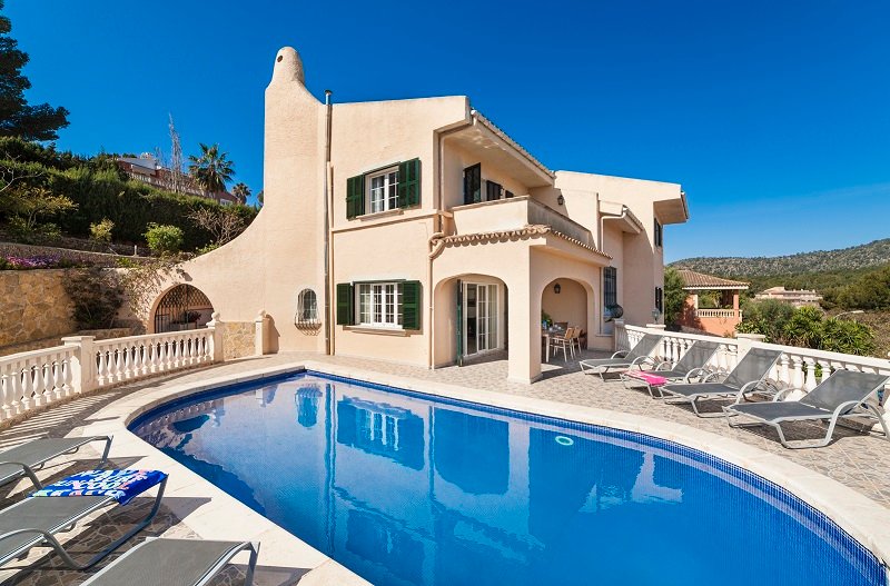 Villa Palmanova, your best place for group travel