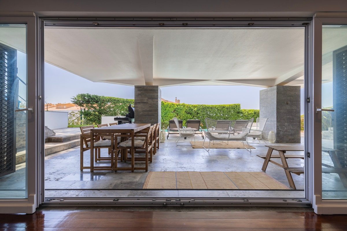 Papoilas Estoril Oceanview Villa gallery image 4