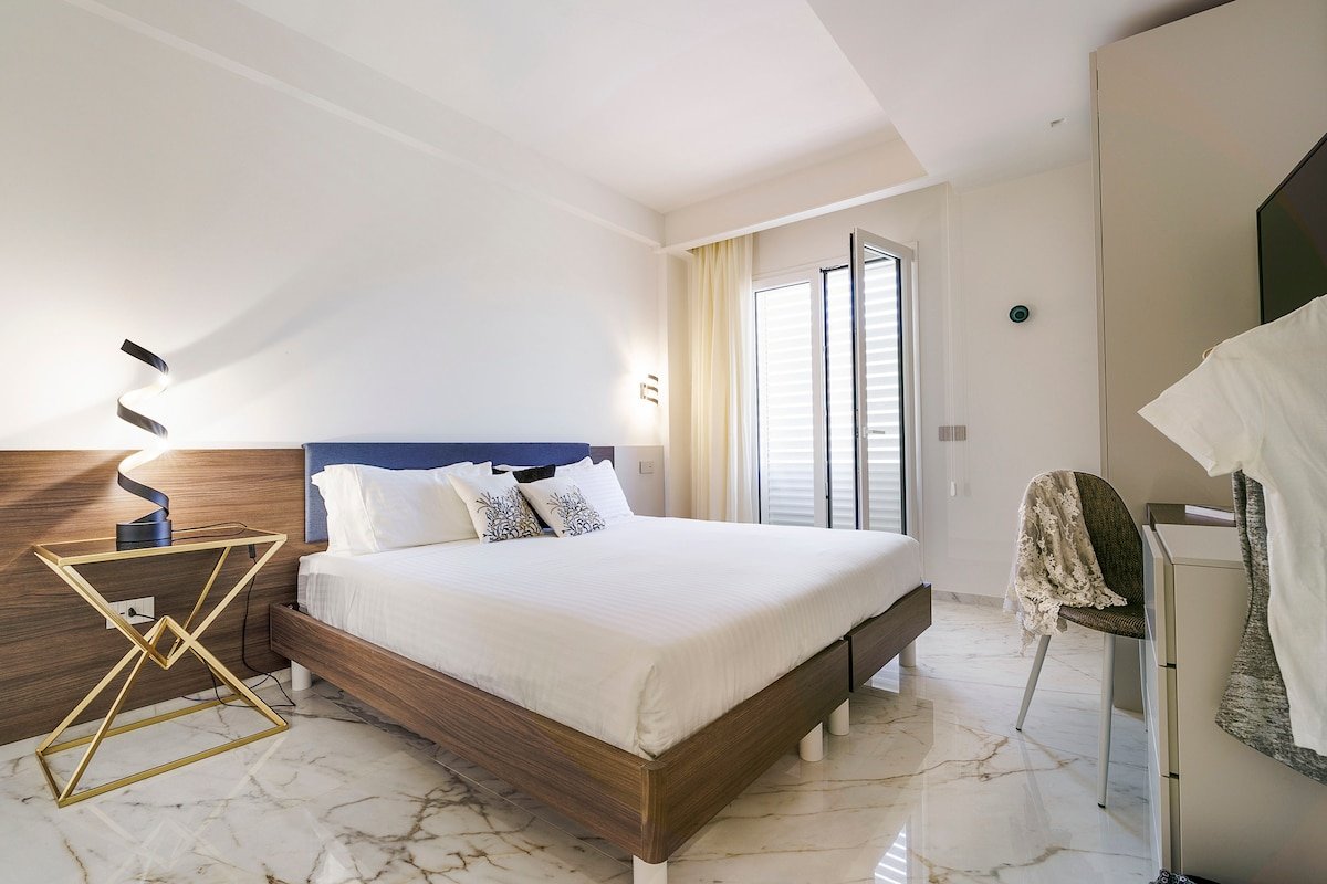 Grand Tour Villa gallery image 4