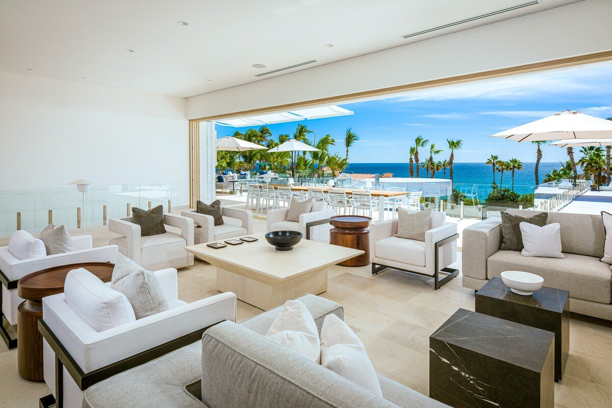 Aqua Blanca Private pool and slides gallery image 3