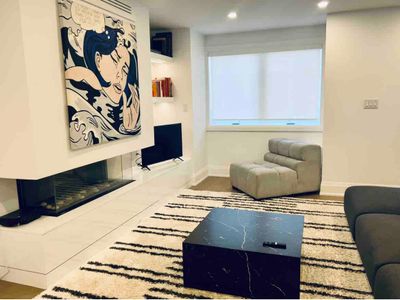 Luxury Modern House with EV Charger in Mid-Town