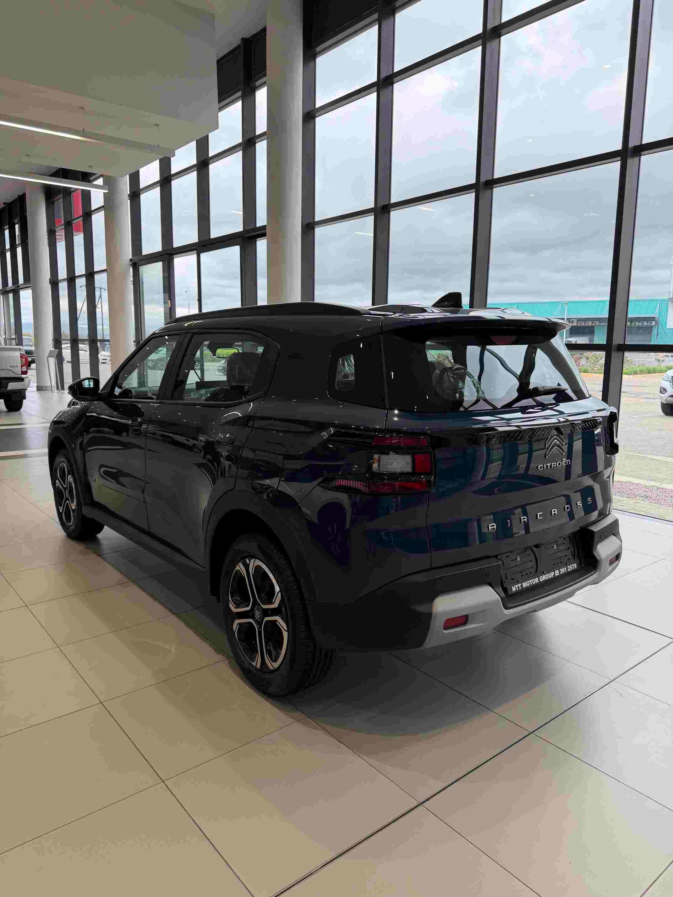 Used car gallery
