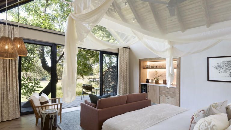 Lion Sands River Lodge Superior Luxury Room