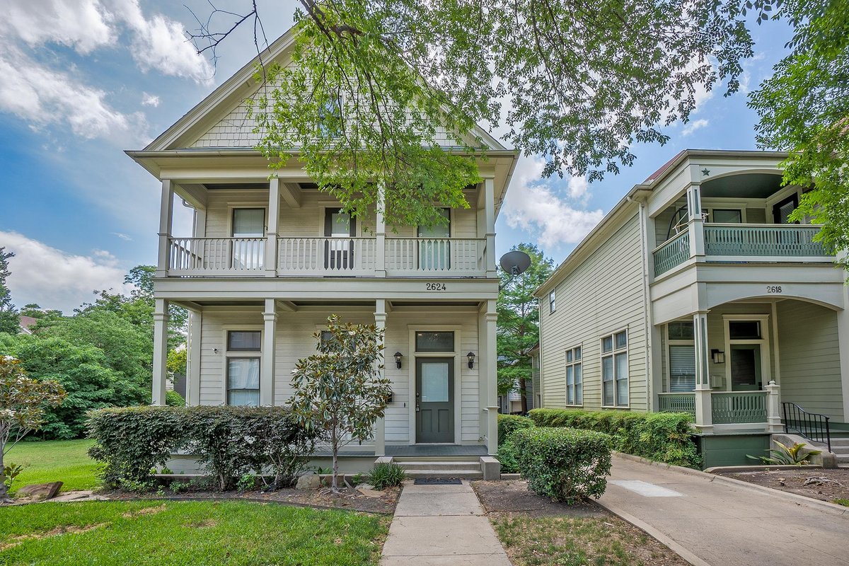 Charming State Thomas Home – Big Groups Welcome!