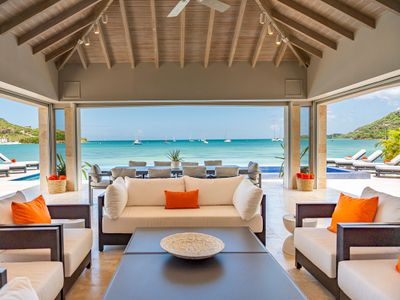 Luxury Beachfront Villa