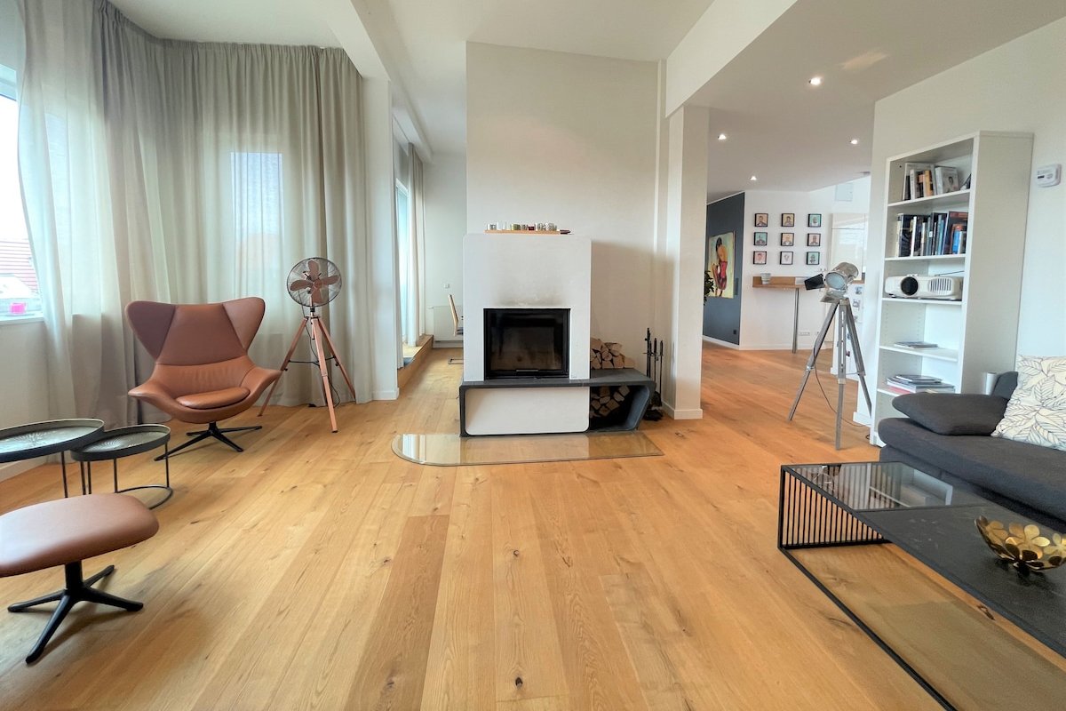 Awesome Penthouse with Roof Terrace gallery image 2